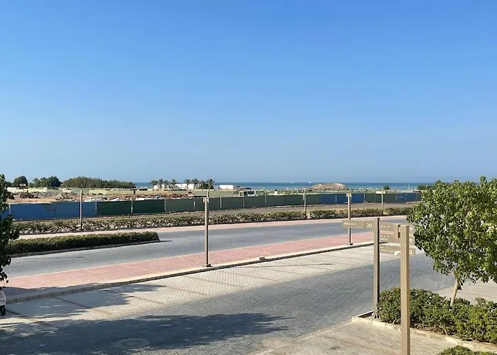 Mangroovy- Sensational 1br Sea & Kite View Appartement