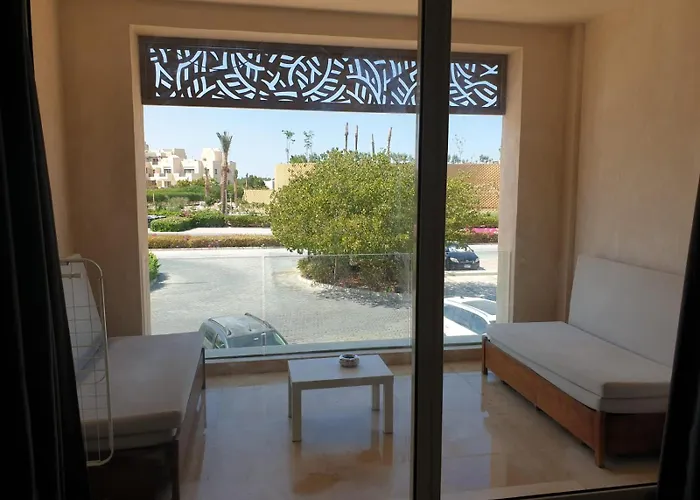 Mangroovy- Sensational 1br Sea & Kite View