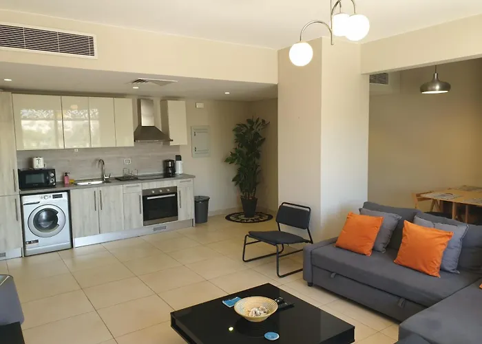 Mangroovy- Sensational 1br Sea & Kite View *